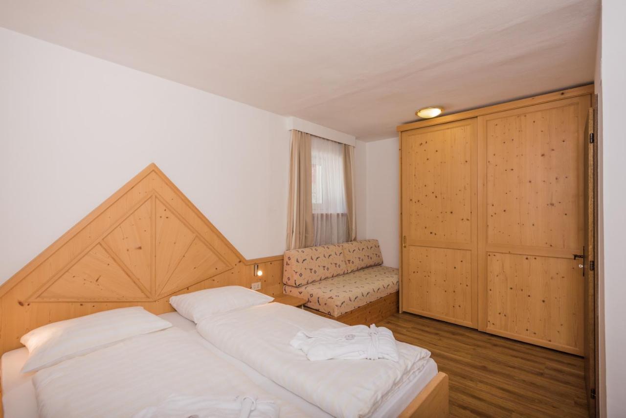 Hotel Royal Und Ferienhaus Annabel Sexten Zewnętrze zdjęcie